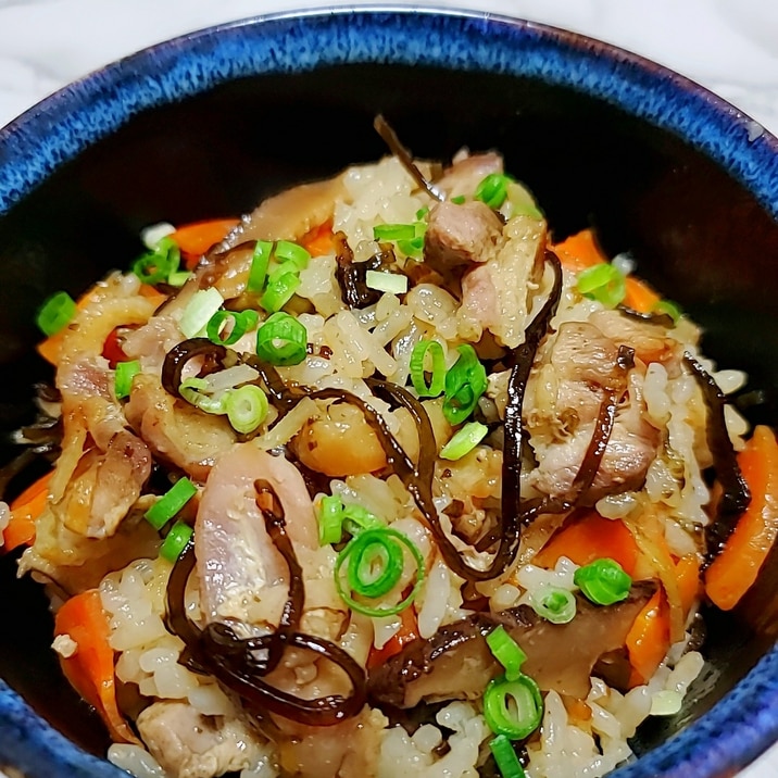 親鳥の塩昆布鶏飯